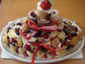 ロールケーキタワーの写真