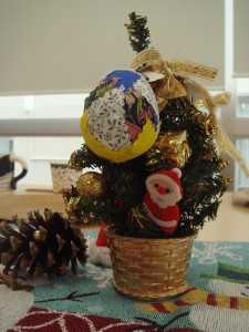 クリスマスツリーのオブジェの写真