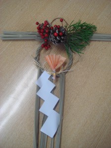 手作りしめ縄の写真