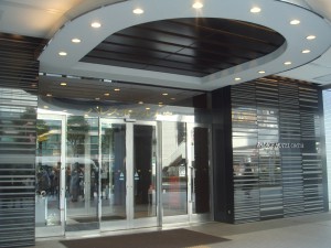 ホテルエントランス