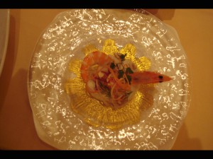 前菜のエビの写真