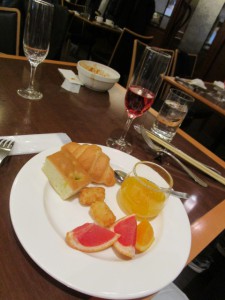 スイーツやドリンクの写真